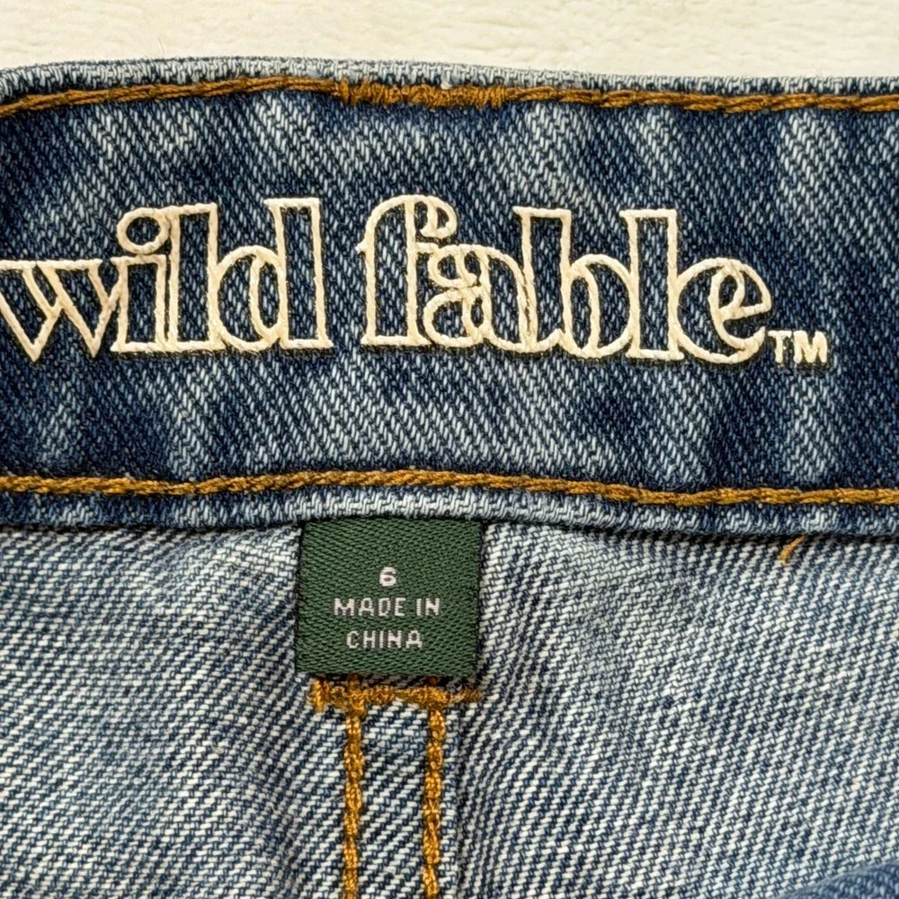 Wild‎ Fable Distressed Denim Shorts Womens 6 Blue Good High Rise Frayed Hem